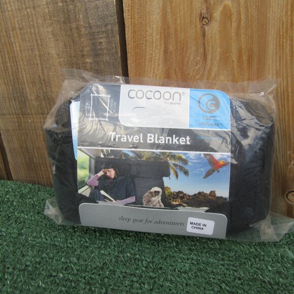 Brand New Cocoon 100% Coolmax Travel Blanket 70" x 55" - Picture 1 of 6